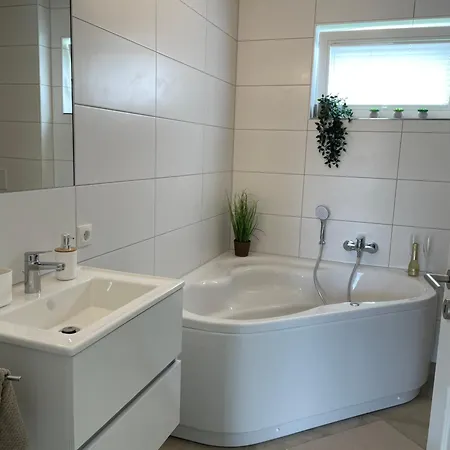 Vechtedomizil - Stilvolle Erdgeschosswohnung Mit Sauna, Whirlpool Apartment Nordhorn
